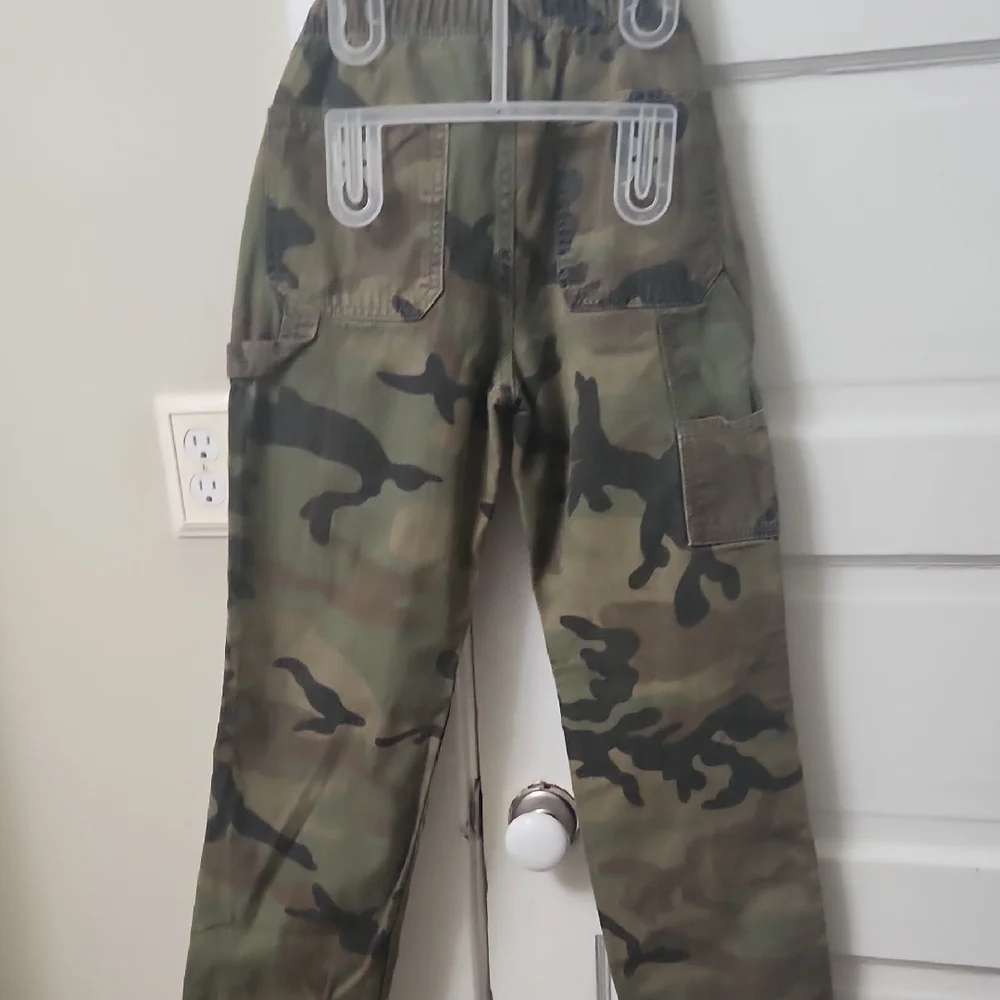 GAP Kids Green Camouflage Pants
